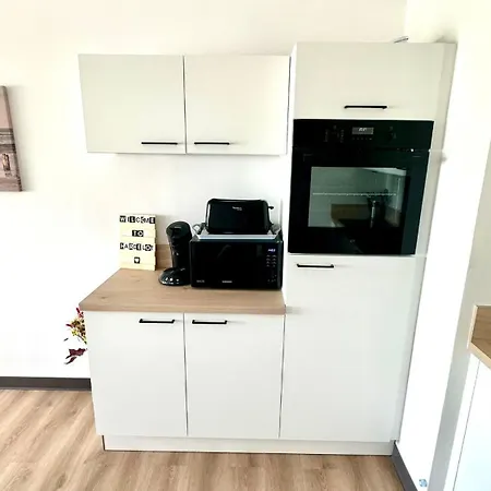 Front De Mer, 5e Etage *