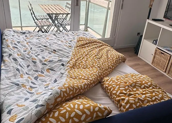 Front De Mer, 5e Etage شقة *